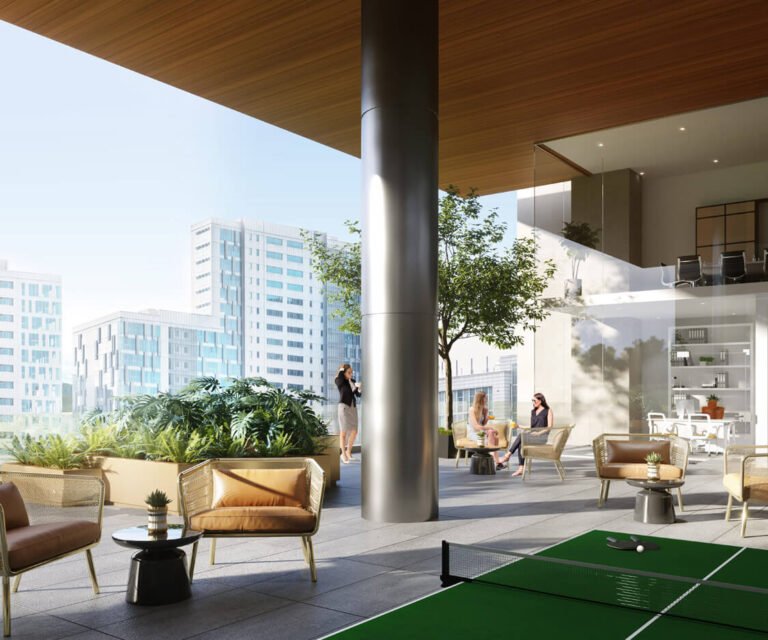 Solitaire Business Hub Baner III